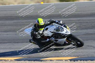 media/Feb-11-2024-CVMA (Sun) [[883485a079]]/Race 17 Amateur Supersport Middleweight/